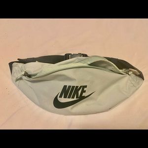 MINT GREEN NIKE FANNY PACK
